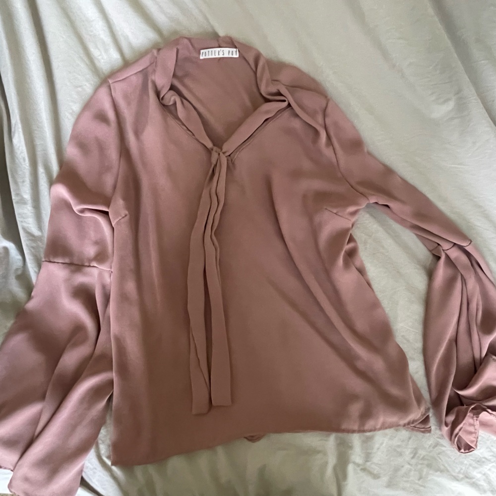 Potter's Pot Dusty Pink Top with Knot Detail